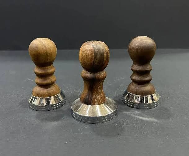 تمپر قهوه دسته چوبی کلاسیک